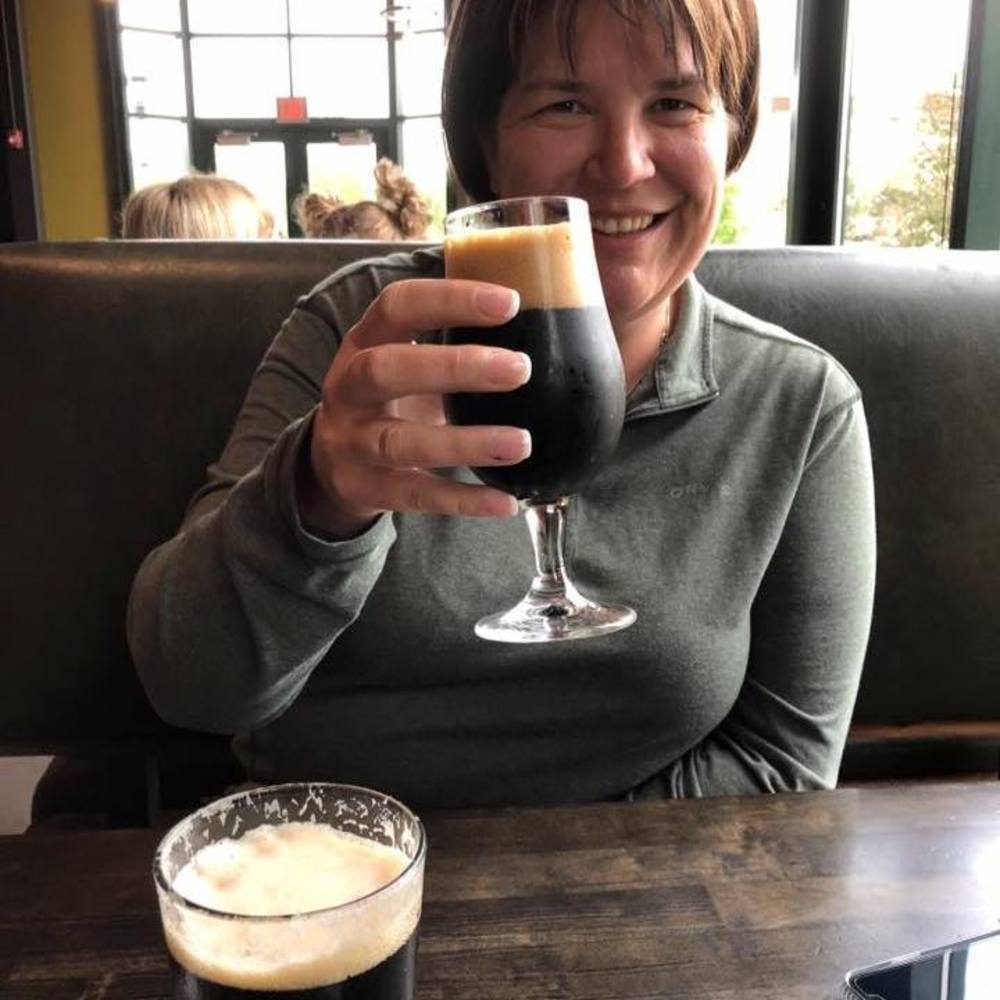 Meet your Posher, Suzanne